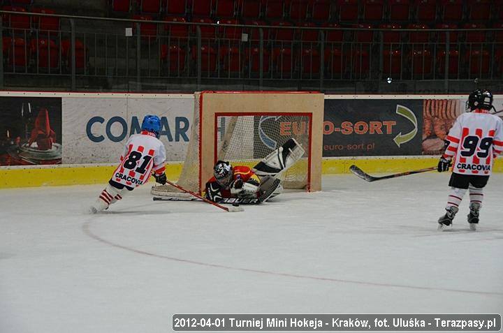2012-04-01-Turniej_mini_Hokeja-u_4273_720