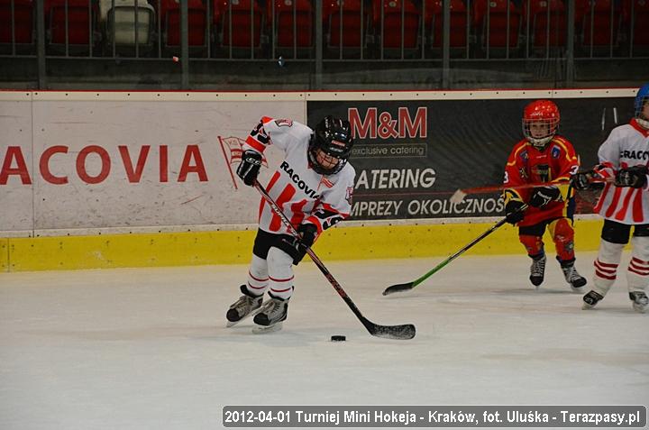 2012-04-01-Turniej_mini_Hokeja-u_4285_720
