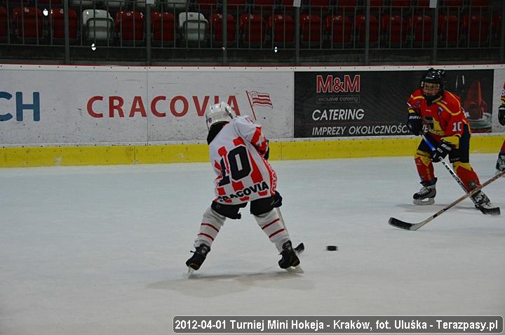 2012-04-01-Turniej_mini_Hokeja-u_4344_720