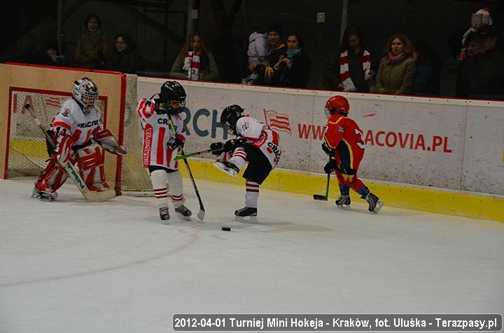 2012-04-01-Turniej_mini_Hokeja-u_4368_720