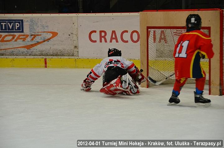 2012-04-01-Turniej_mini_Hokeja-u_4384_720