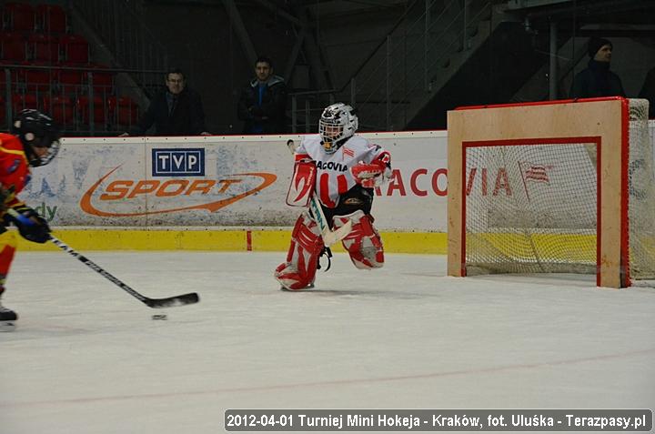 2012-04-01-Turniej_mini_Hokeja-u_4407_720