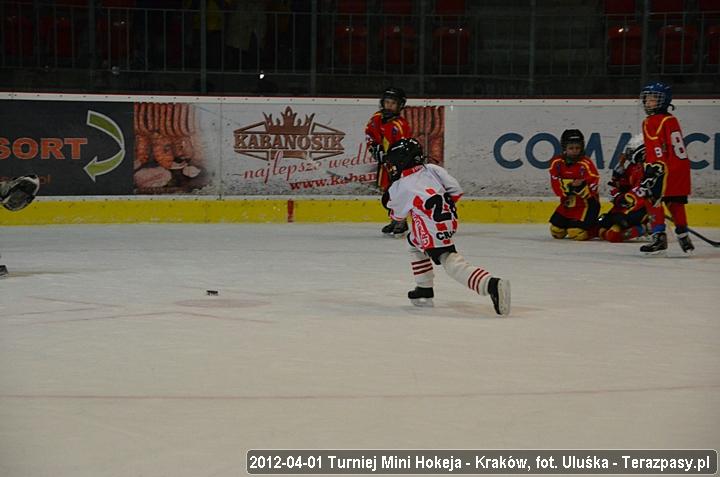 2012-04-01-Turniej_mini_Hokeja-u_4507_720