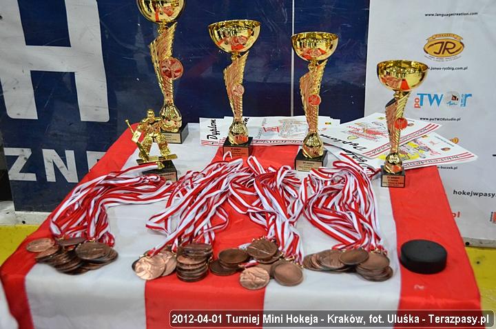 2012-04-01-Turniej_mini_Hokeja-u_4574_720