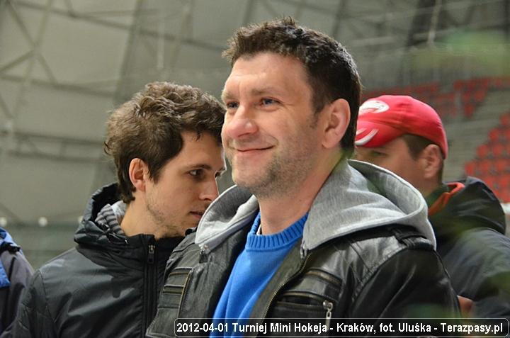 2012-04-01-Turniej_mini_Hokeja-u_4589_720