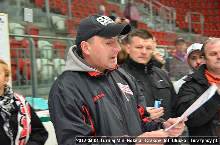 2012-04-01-Turniej_mini_Hokeja-u_4592_720