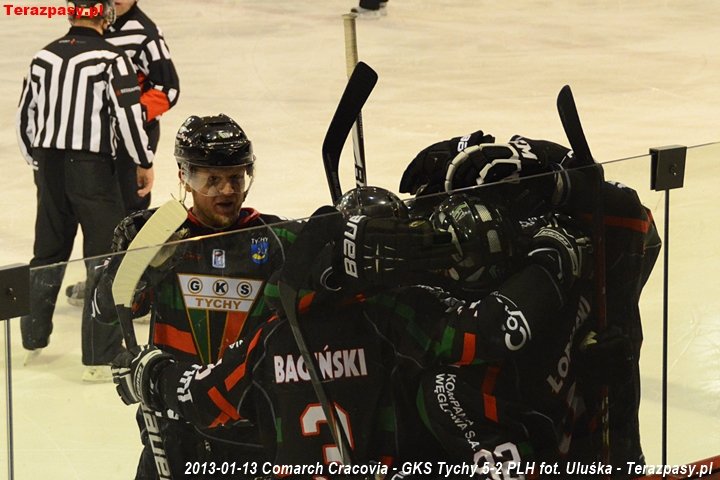2012-01-13_Cracovia-GKS_Tychy_PLH_2410