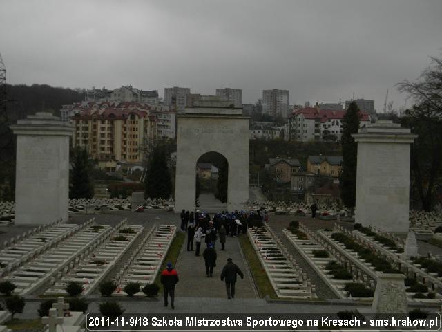 2011-11-9_18-sms-na-kresach-02