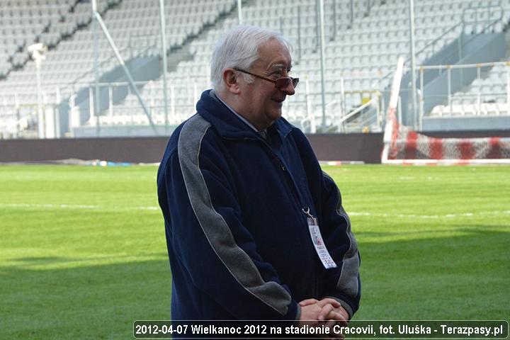 2012-04-07-swiecenie_pokarmow_u_5715_720