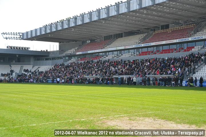 2012-04-07-swiecenie_pokarmow_u_5756_720