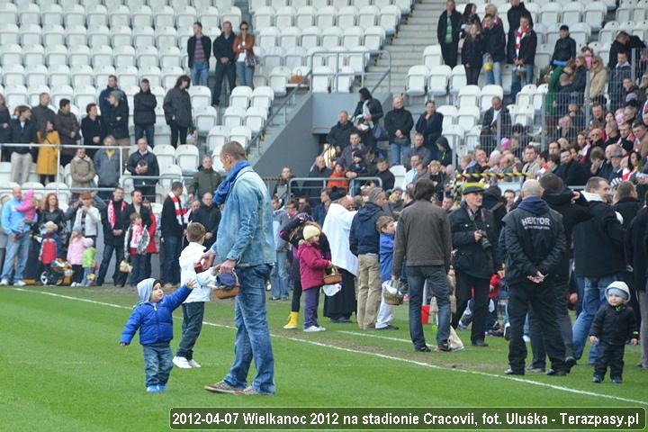 2012-04-07-swiecenie_pokarmow_u_5764_720