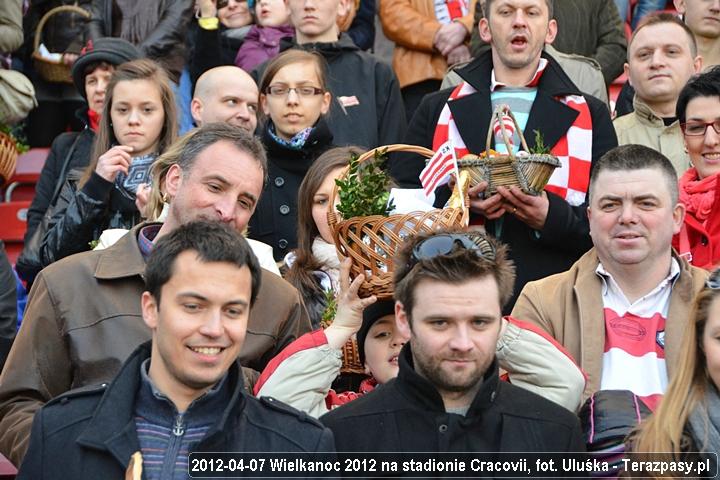 2012-04-07-swiecenie_pokarmow_u_5804_720