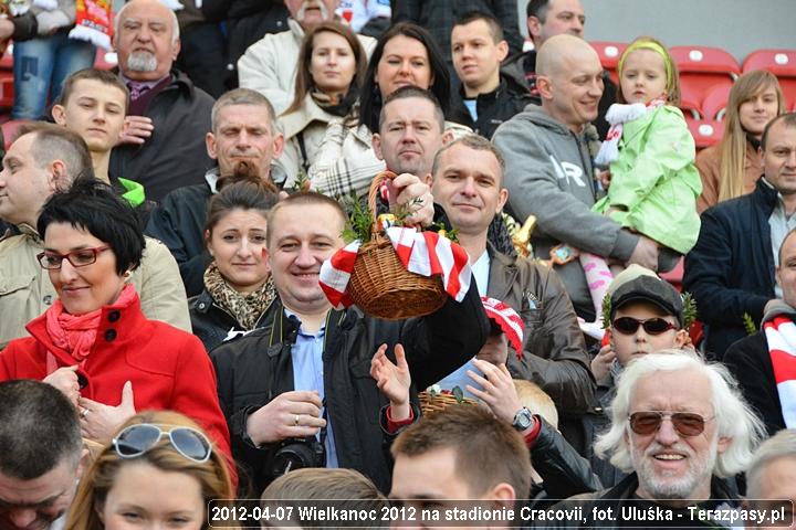 2012-04-07-swiecenie_pokarmow_u_5814_720