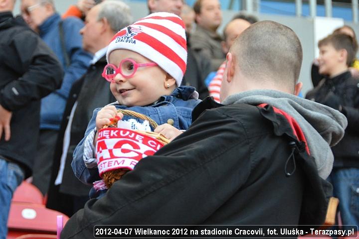 2012-04-07-swiecenie_pokarmow_u_5858_720