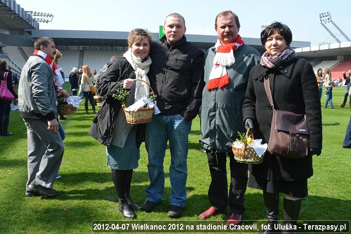 2012-04-07-swiecenie_pokarmow_u_5887_720