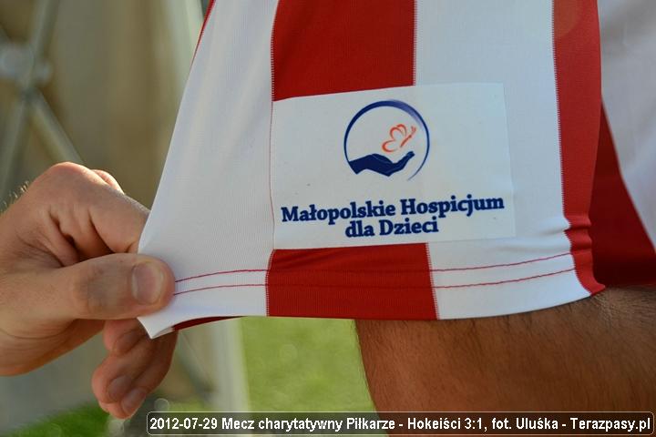 2012-07-29_Piłkarze-Hokeiści_u_2016_720