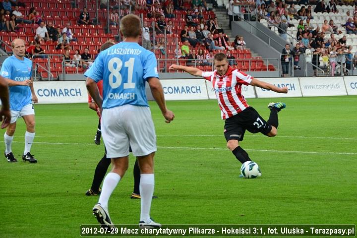 2012-07-29_Piłkarze-Hokeiści_u_2276_720