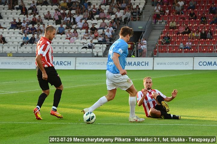 2012-07-29_Piłkarze-Hokeiści_u_2538_720