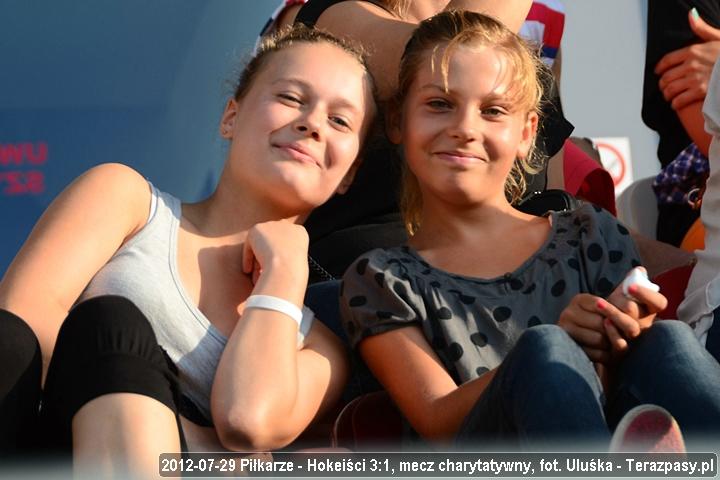 2012-07-29_Piłkarze-Hokeiści_u_2061