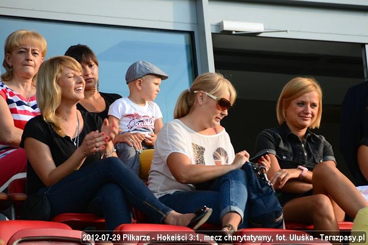 2012-07-29_Piłkarze-Hokeiści_u_2081