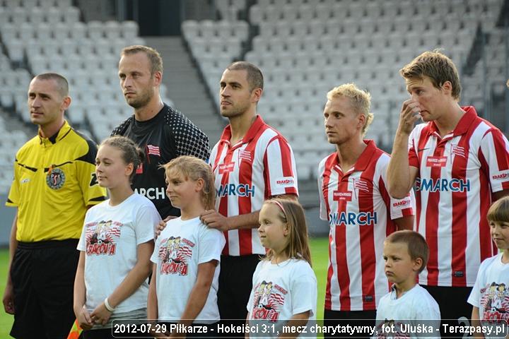 2012-07-29_Piłkarze-Hokeiści_u_2142