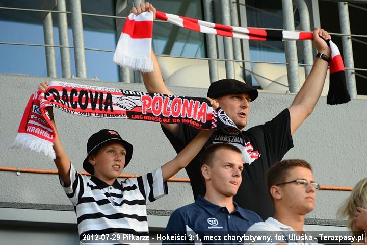 2012-07-29_Piłkarze-Hokeiści_u_2149