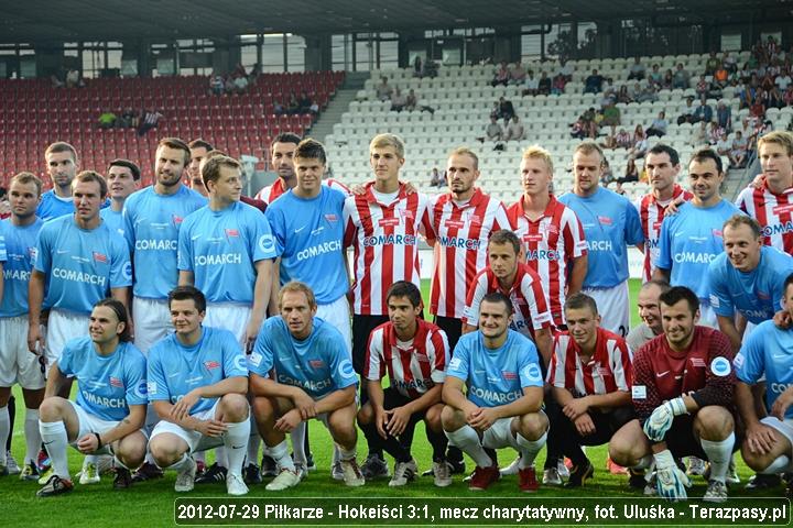 2012-07-29_Piłkarze-Hokeiści_u_2207