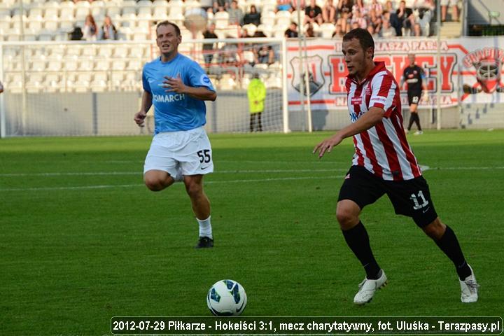 2012-07-29_Piłkarze-Hokeiści_u_2350
