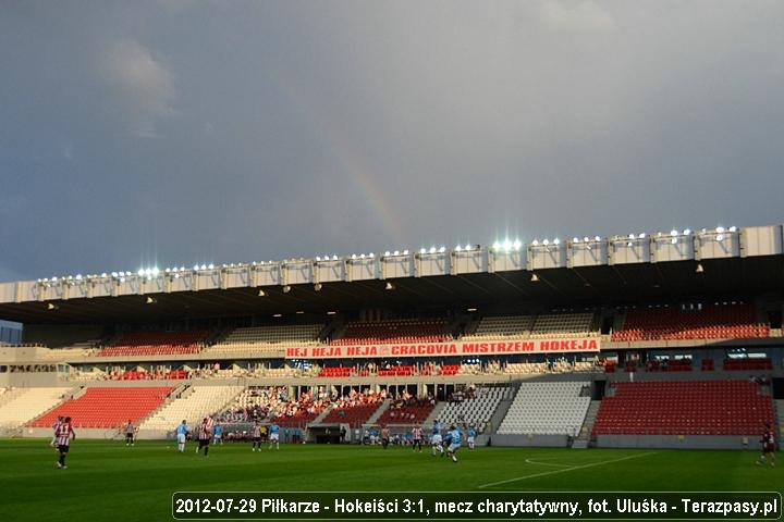 2012-07-29_Piłkarze-Hokeiści_u_2393