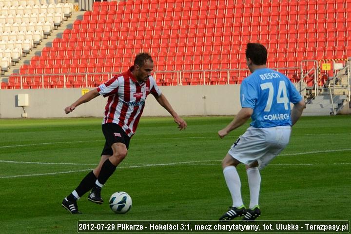 2012-07-29_Piłkarze-Hokeiści_u_2447
