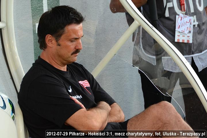 2012-07-29_Piłkarze-Hokeiści_u_2551