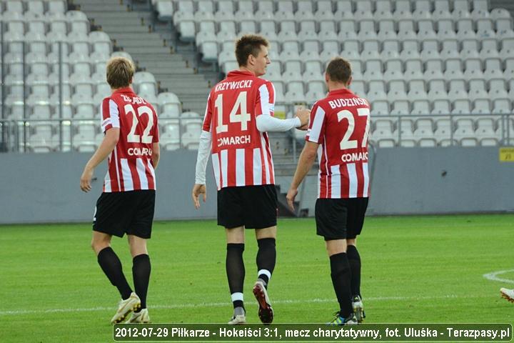 2012-07-29_Piłkarze-Hokeiści_u_2676