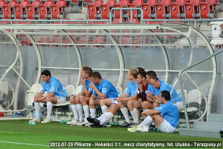 2012-07-29_Piłkarze-Hokeiści_u_2715