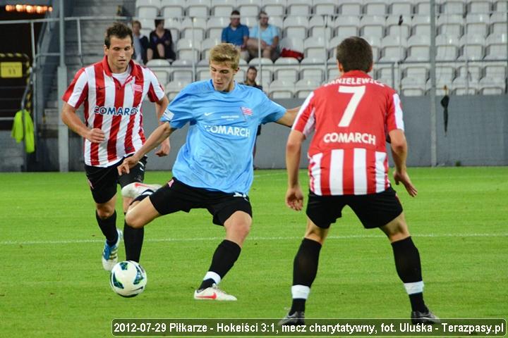 2012-07-29_Piłkarze-Hokeiści_u_3053