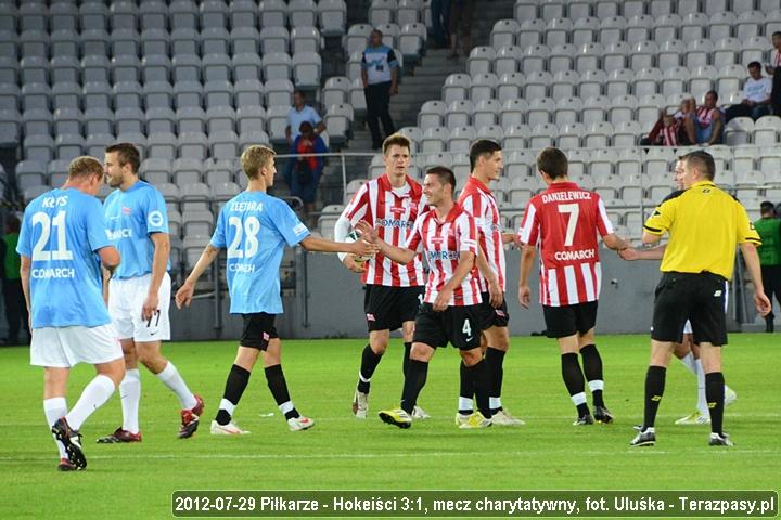 2012-07-29_Piłkarze-Hokeiści_u_3089