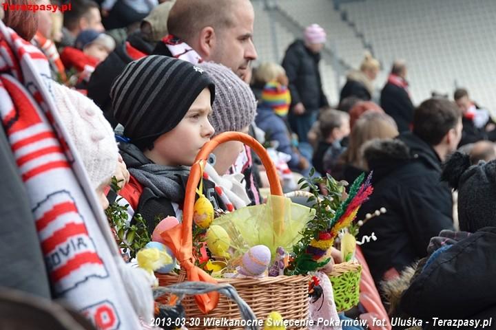 2013-03-30_Swiecenie_Pokarmow_4284_720