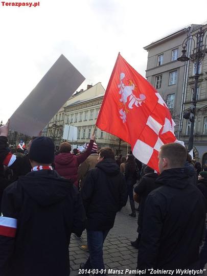 2014-03-01_Marsz_Pamieci_05_720