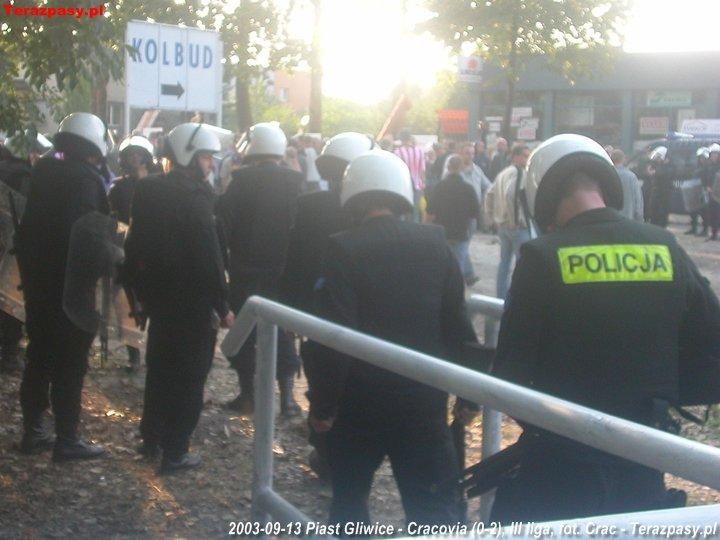 2003-09-13_Piast_Gliwice-Cracovia_200