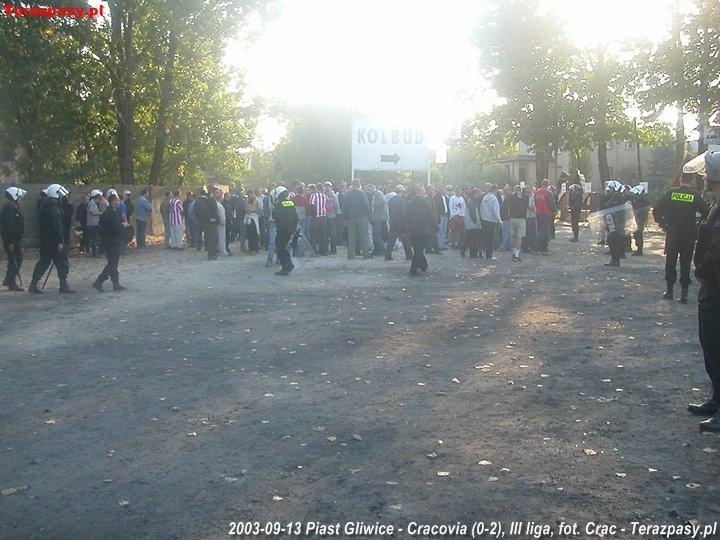 2003-09-13_Piast_Gliwice-Cracovia_201