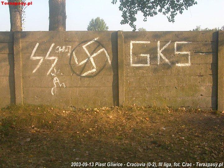 2003-09-13_Piast_Gliwice-Cracovia_202