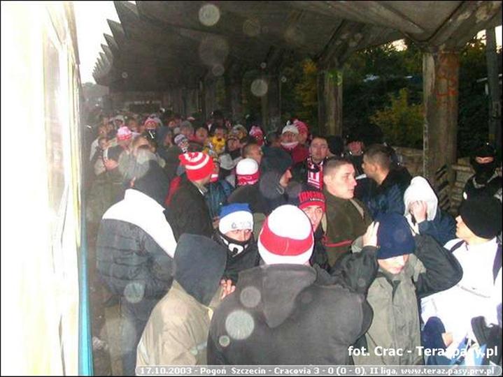 2003-10-17-pogon-cracovia-3-0-054