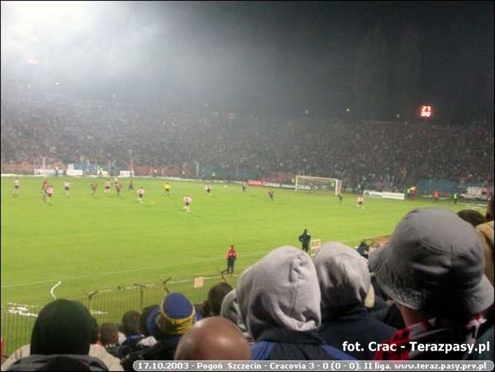 2003-10-17-pogon-cracovia-3-0-085