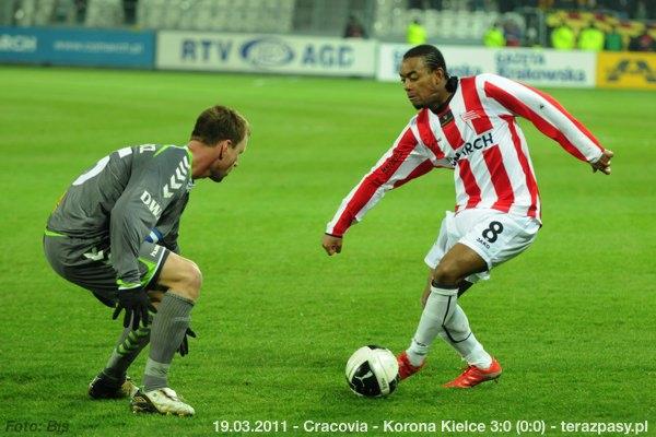 2011-03-19-cracovia-korona_b_295_600