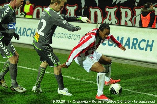 2011-03-19-cracovia-korona_b_304_600