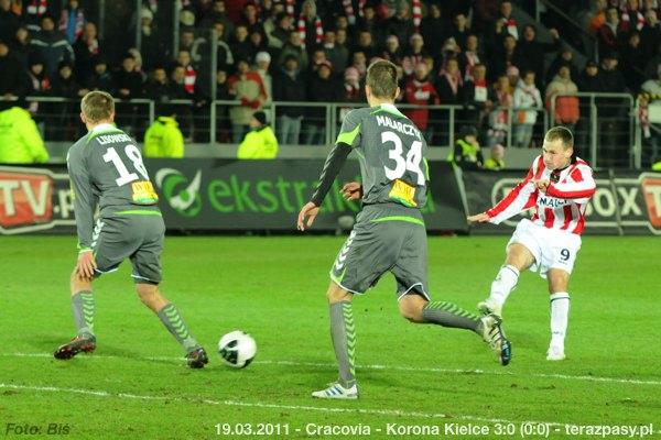 2011-03-19-cracovia-korona_b_570_600