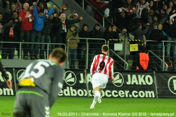 2011-03-19-cracovia-korona_b_586_600