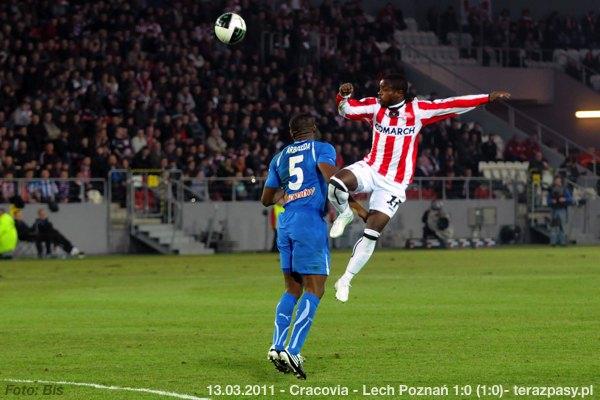 2011-03-13-cracovia-lech_b_195_600
