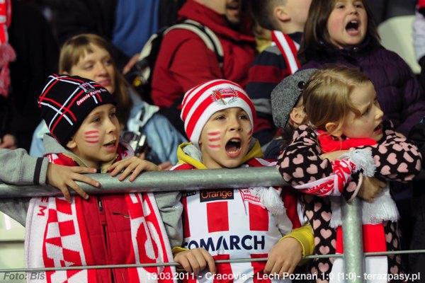 2011-03-13-cracovia-lech_b_438_600