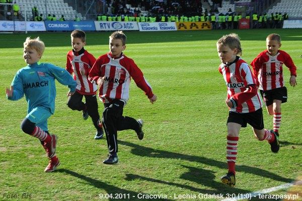 2011-04-09-cracovia-lechia_b_022_600
