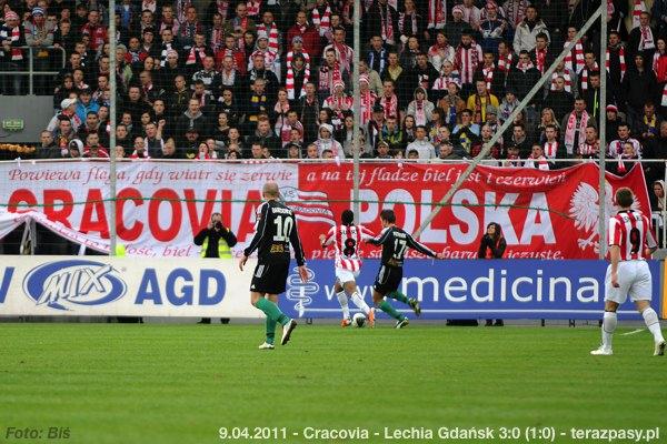 2011-04-09-cracovia-lechia_b_078_600